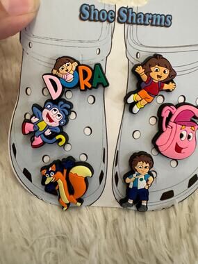 Dora the Explorer and friends shoe charms set of 6